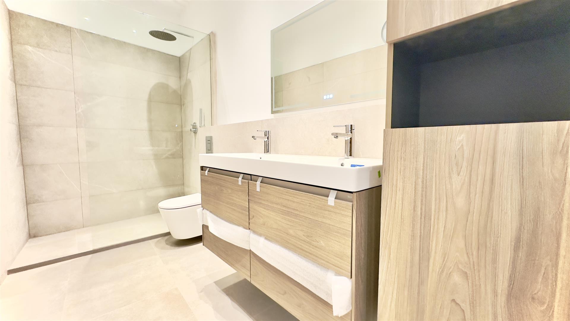 Image of Apartment - 3 Bedrooms - 2 Bathrooms for Sale in Town Area-Gibraltar, Image 10